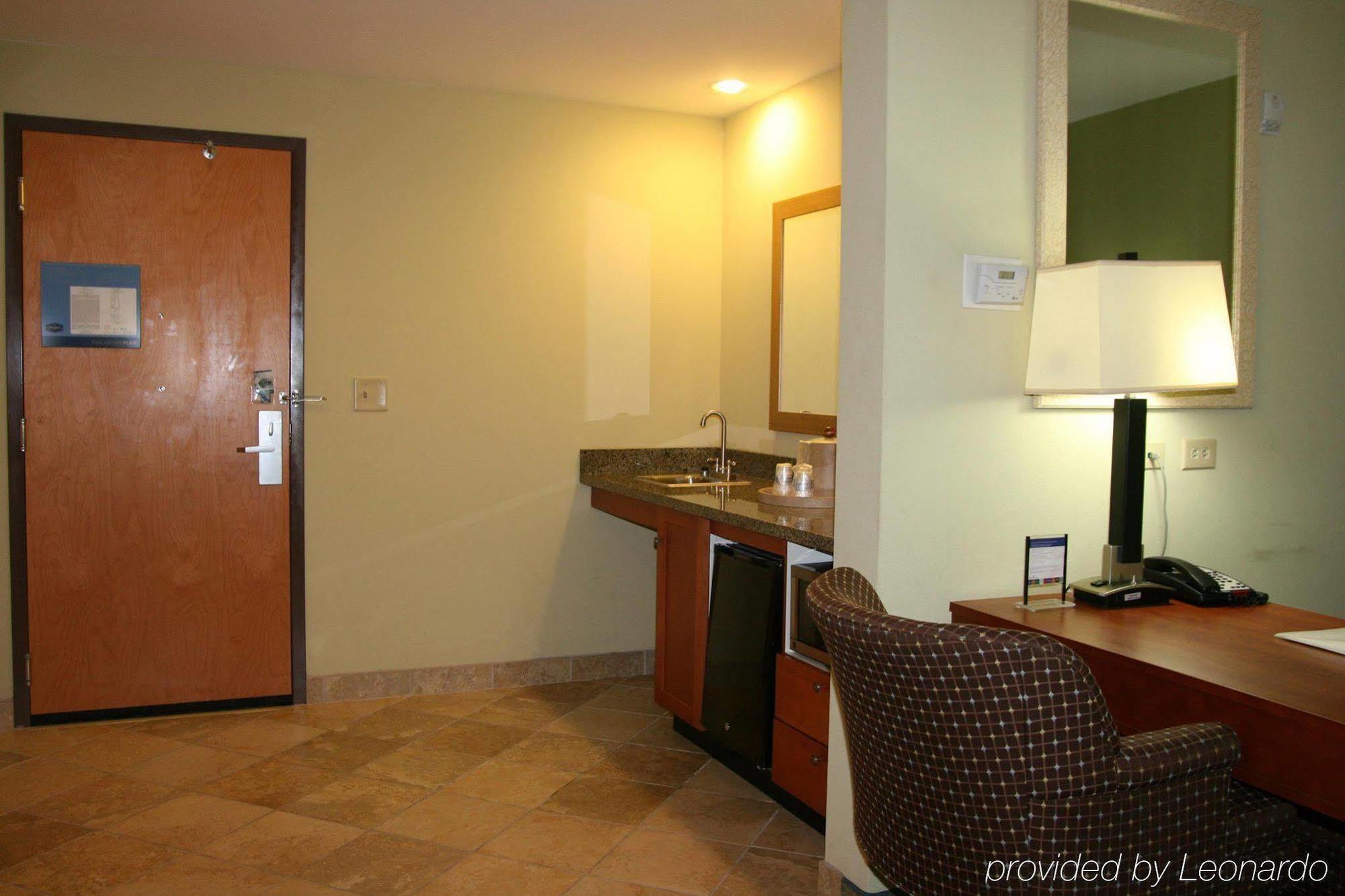 Hampton Inn & Suites Birmingham Airport Area Irondale Zimmer foto