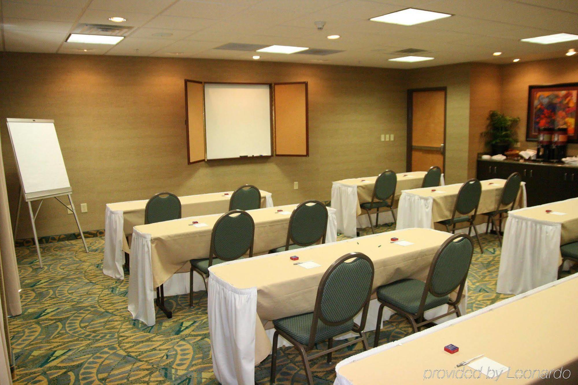 Hampton Inn & Suites Birmingham Airport Area Irondale Einrichtungen foto